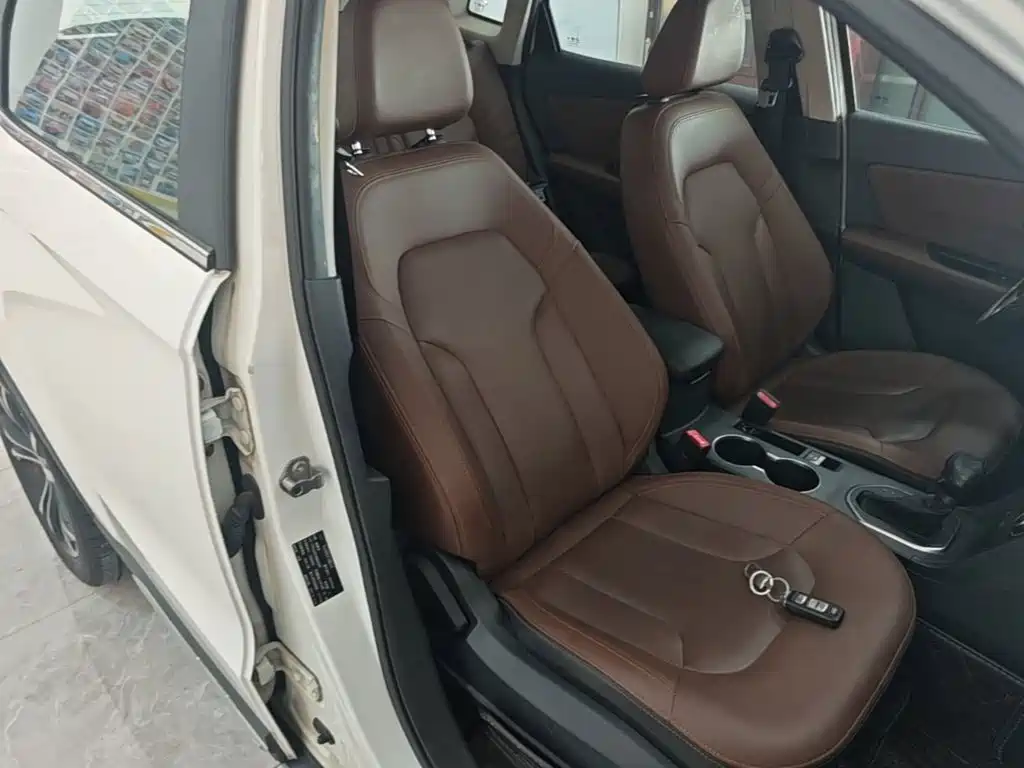 FAW Senya R7 2018 2017 Model 1.6L Automatic Prestige