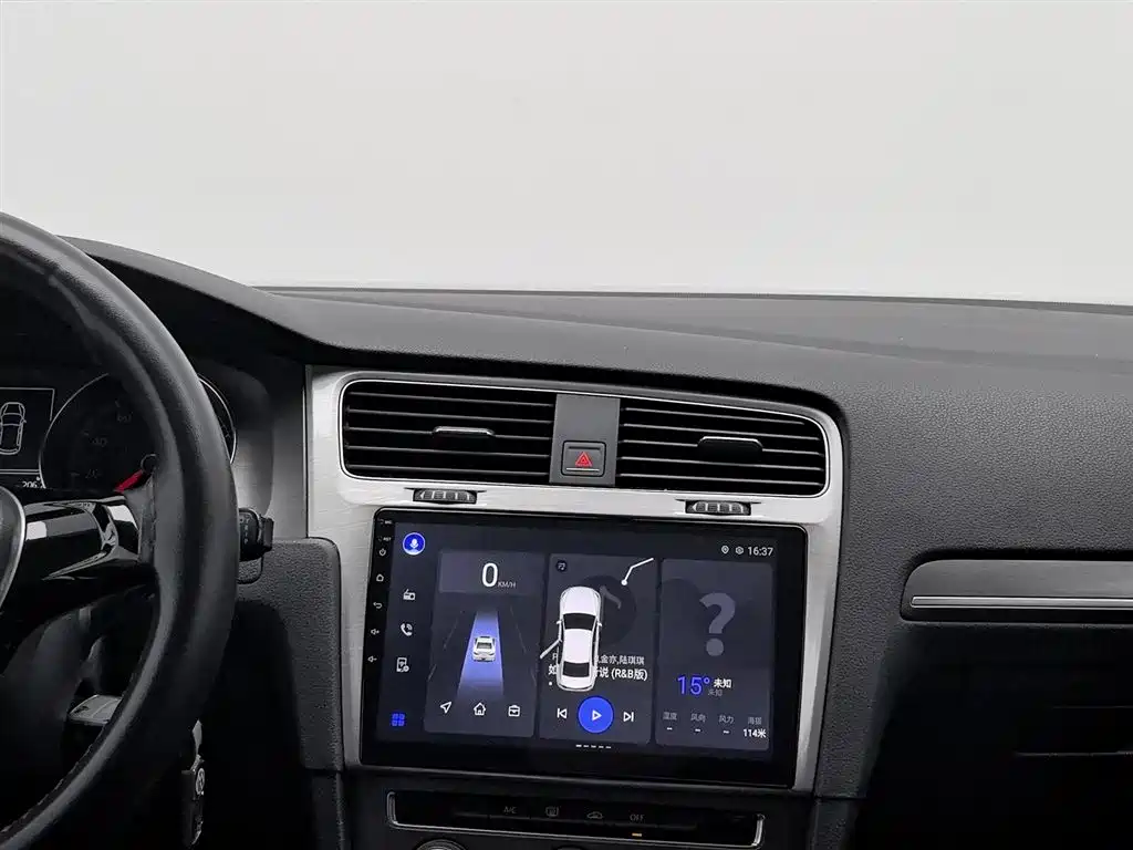 Volkswagen Golf 2016 1.6L Automatic Comfort фото 12