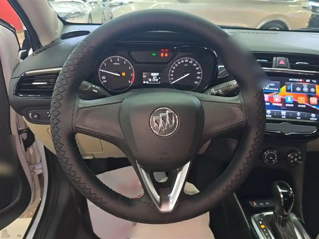 Buick Excelle 2020 15N CVT Elite фото 11