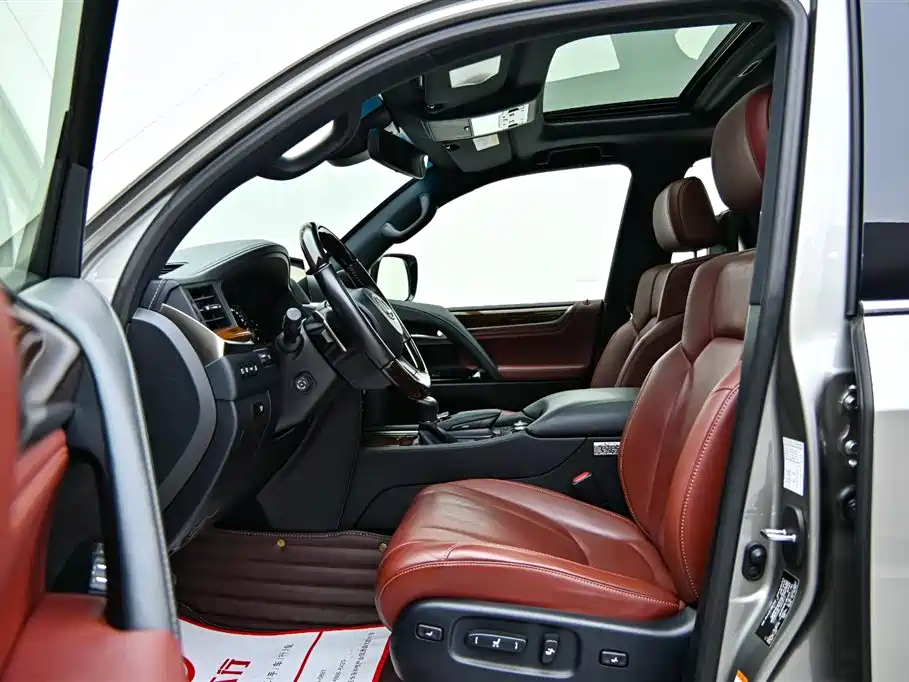 Lexus LX 2017 570 Prestige Luxury фото 11