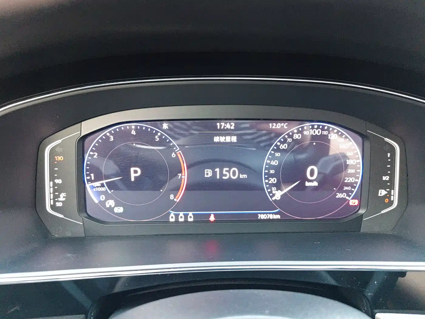 Volkswagen Passat 2021 Model 330TSI Luxury Edition фото 14