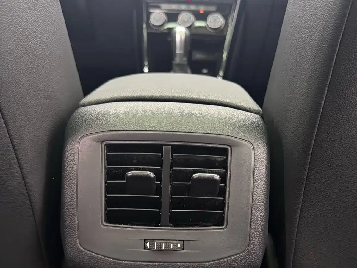 Volkswagen T-ROC 2022 280TSI DSG 2WD Comfort PLUS фото 13
