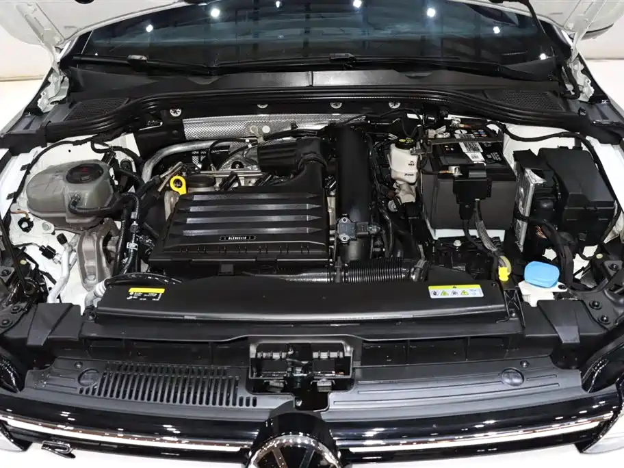 Volkswagen Golf 2023 Facelift 280TSI DSG R-Line Lite фото 19