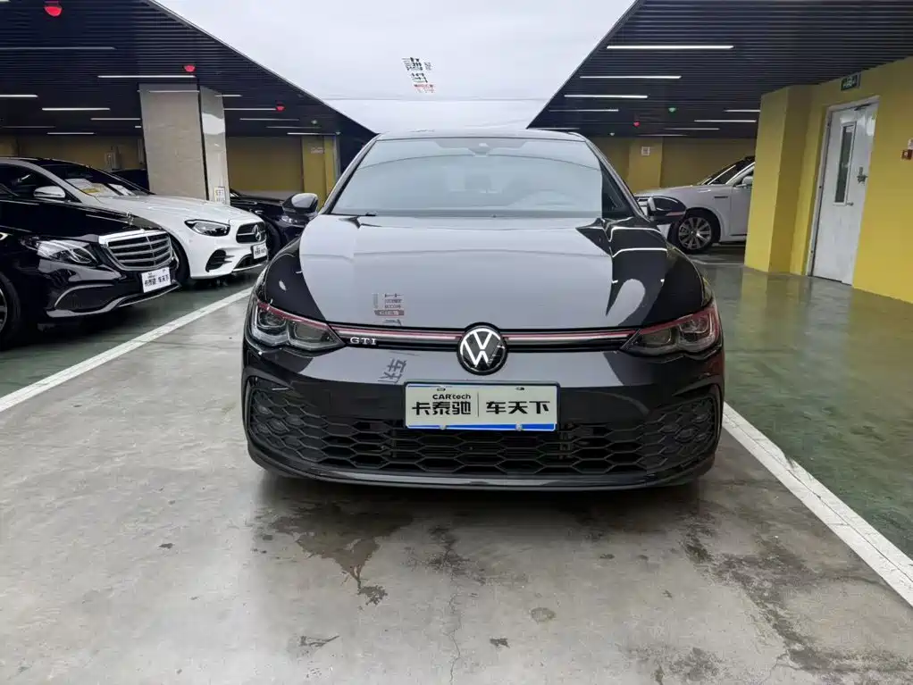 Volkswagen Golf GTI 2023 2021 Facelift 380TSI DSG GTI