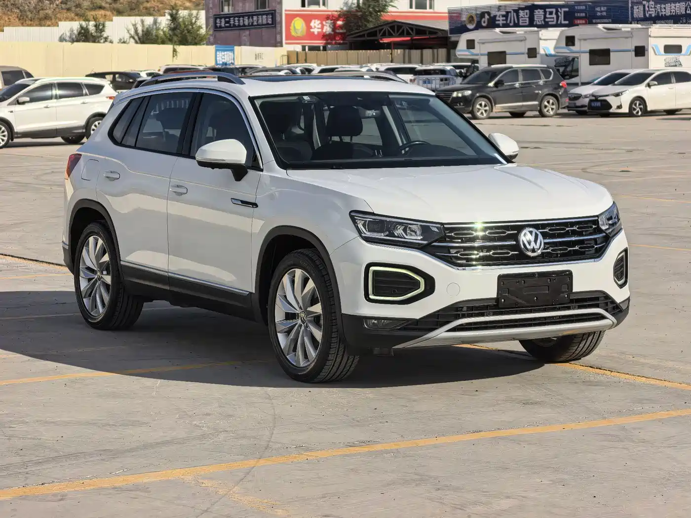 Фото 3 - Volkswagen Tayron