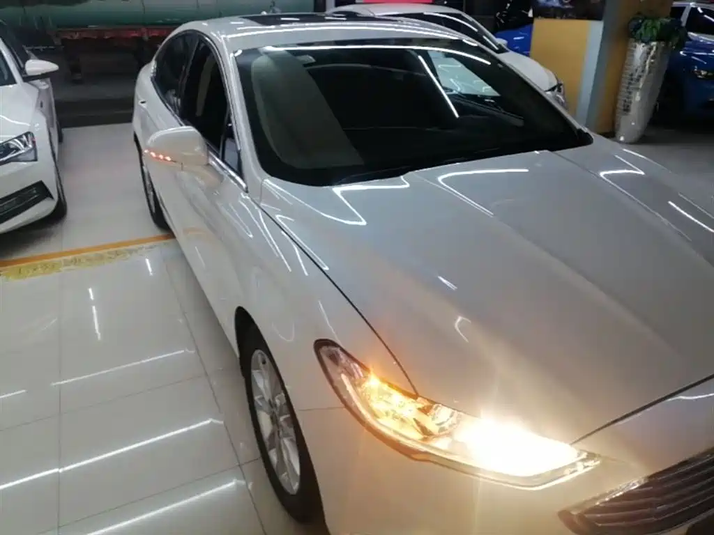 FORD MONDEO