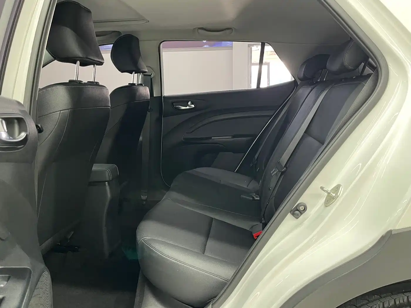 Kia KX1 2021 1.4L CVT Sunroof Version фото 10
