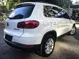 Фото 24 - Volkswagen Tiguan