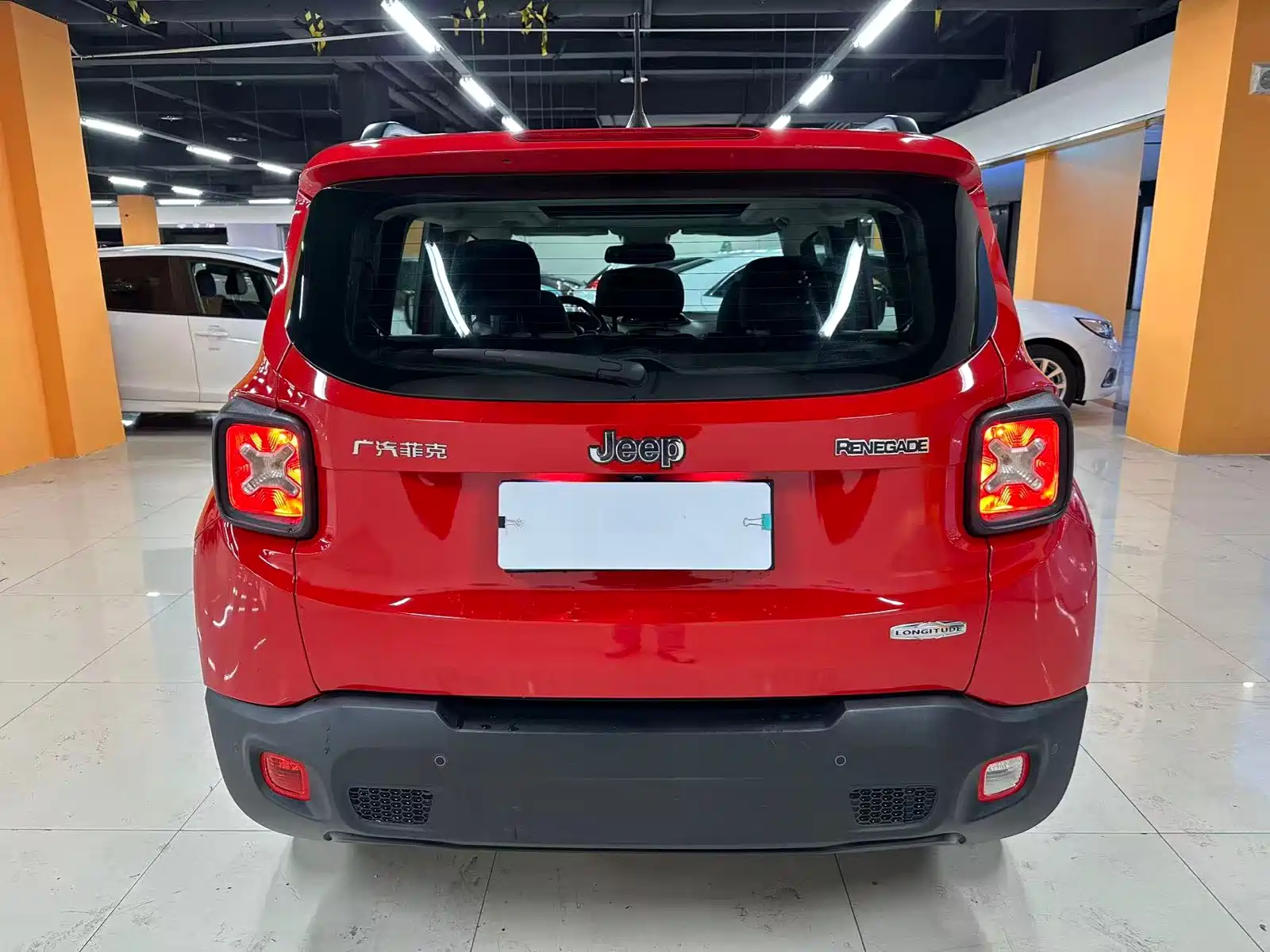 Photo 7 - Jeep Renegade