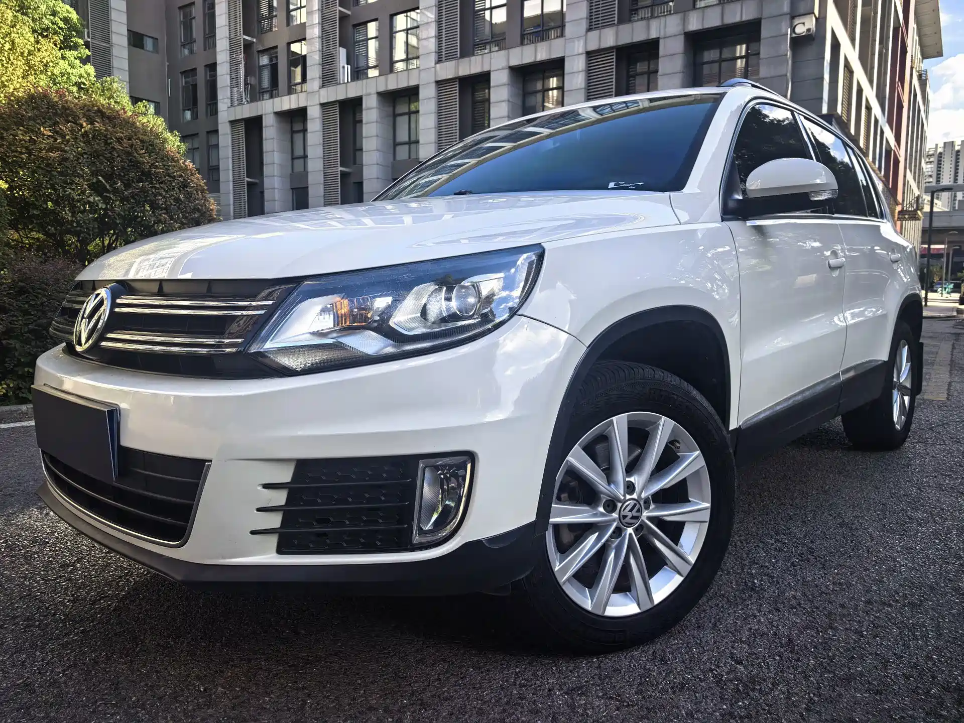 Фото 1 - Volkswagen Tiguan