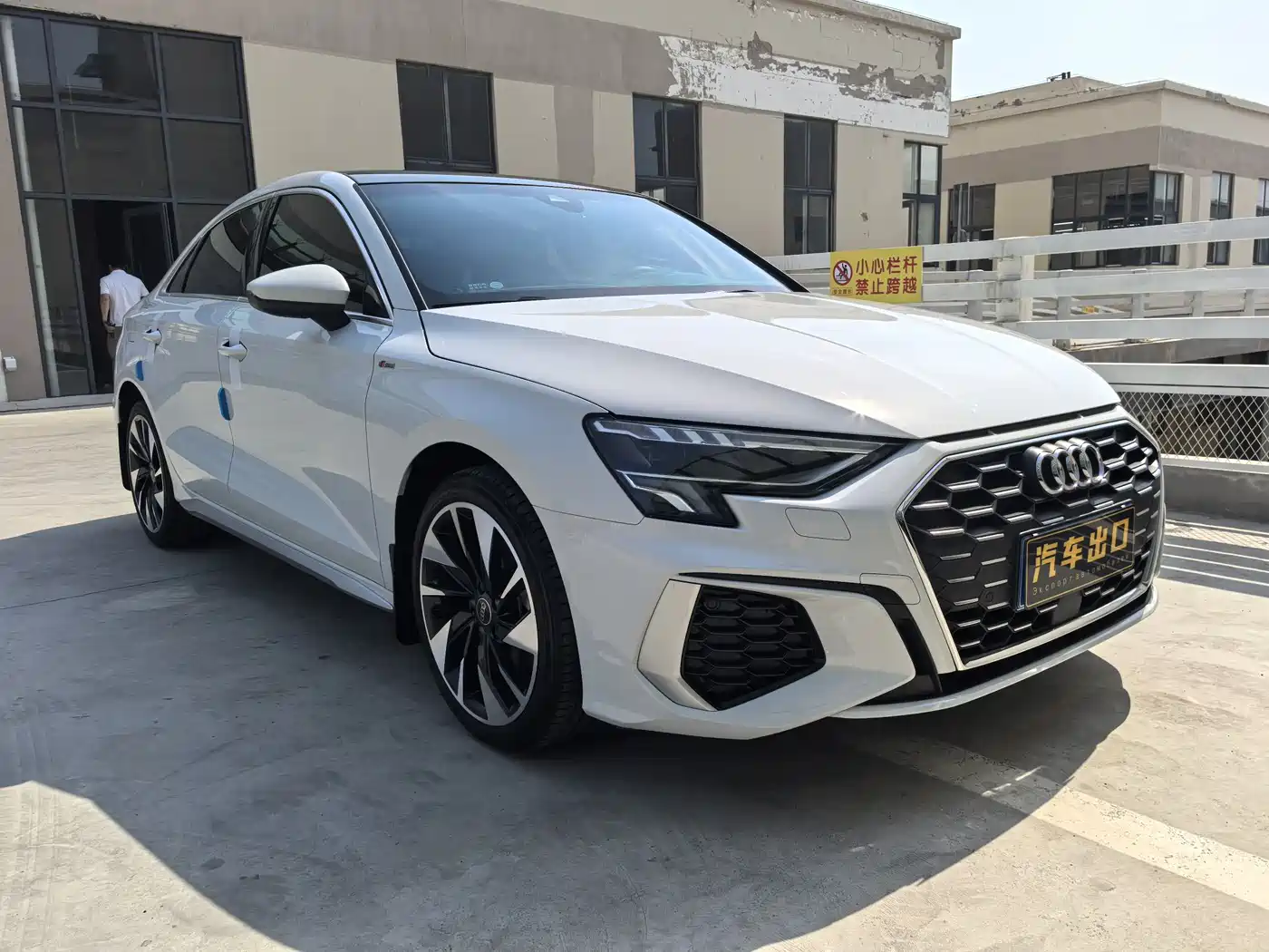 Audi A3 2022 A3L Limousine 35 TFSI Style Sport фото 3