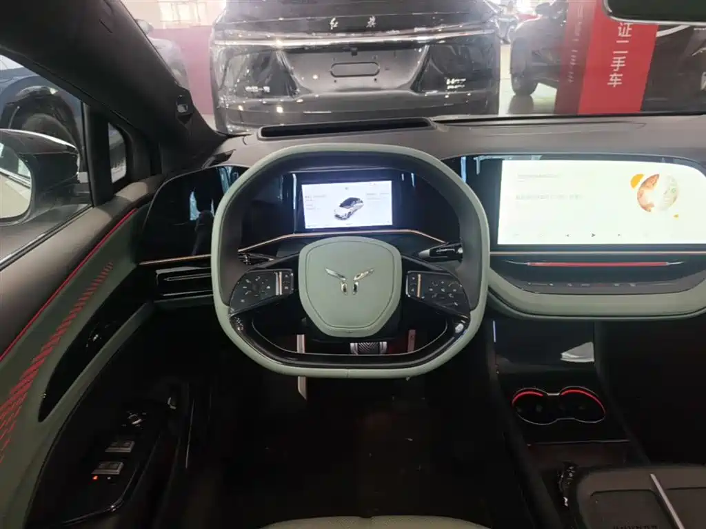 Hongqi EH7 2024 Model 760 Pro+ AWD фото 7
