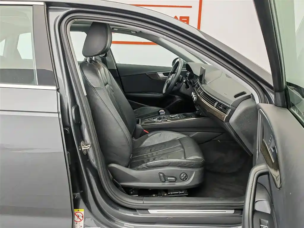 Audi A4L 2019 40 TFSI Progressive (China V) фото 23