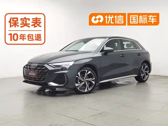 Audi A3 2025 Sportback 35TFSI Flying Premium — фото 1