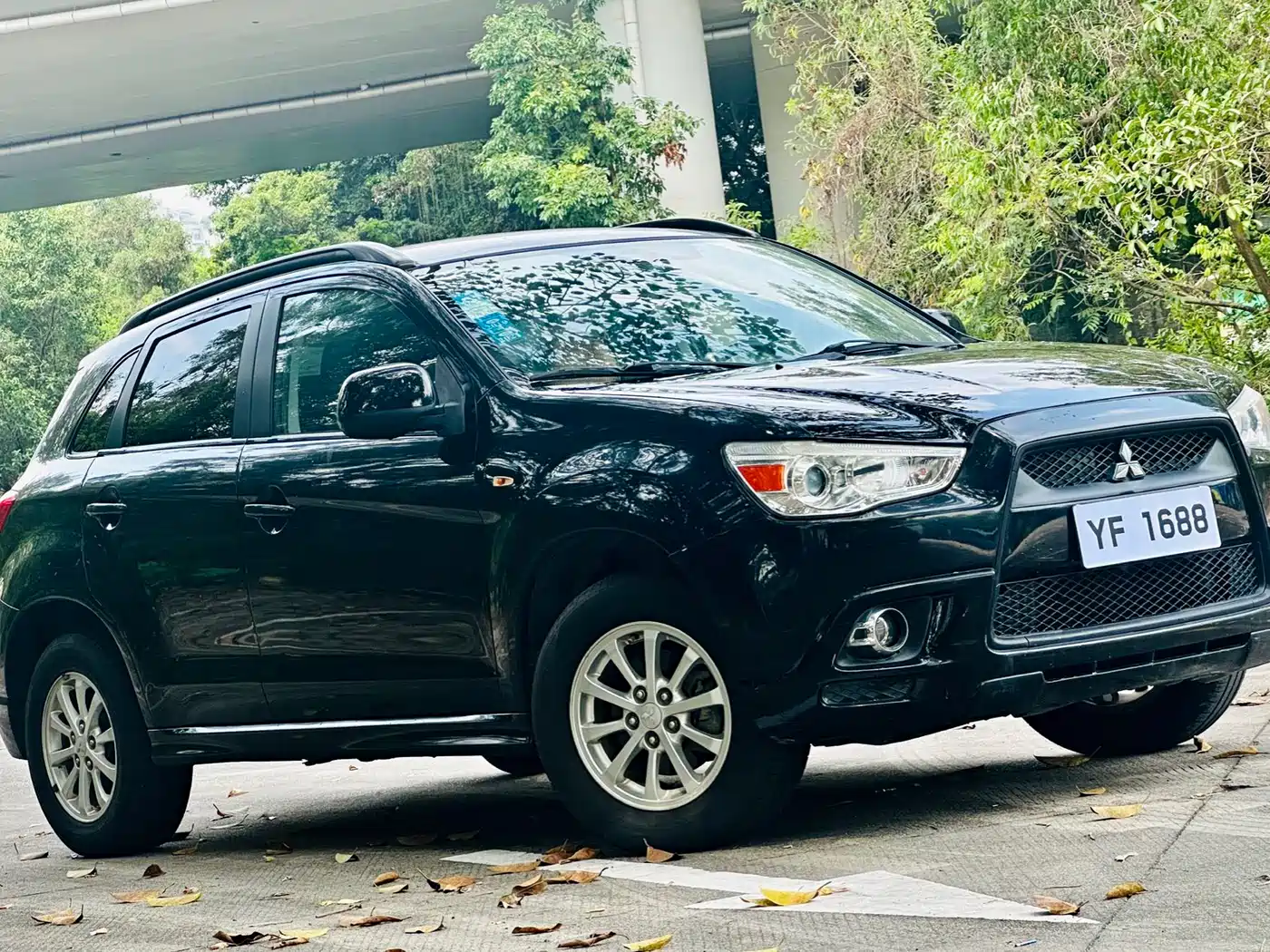 Mitsubishi ASX (Import) 2012 2.0 FWD Elegance Navigation Edition фото 3