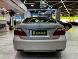 Фото 16 - Lexus LS