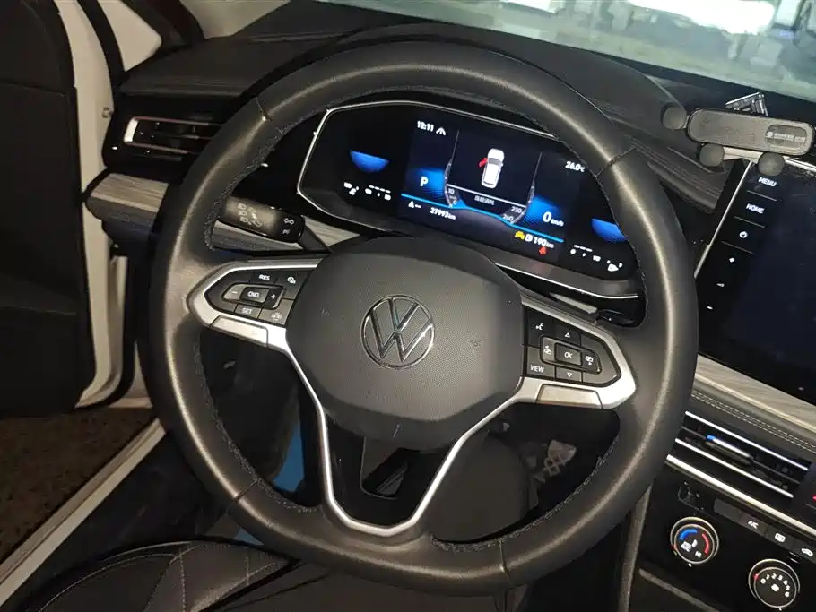 Volkswagen Sagitar 2023 300TSI DSG Surpassing Edition фото 15