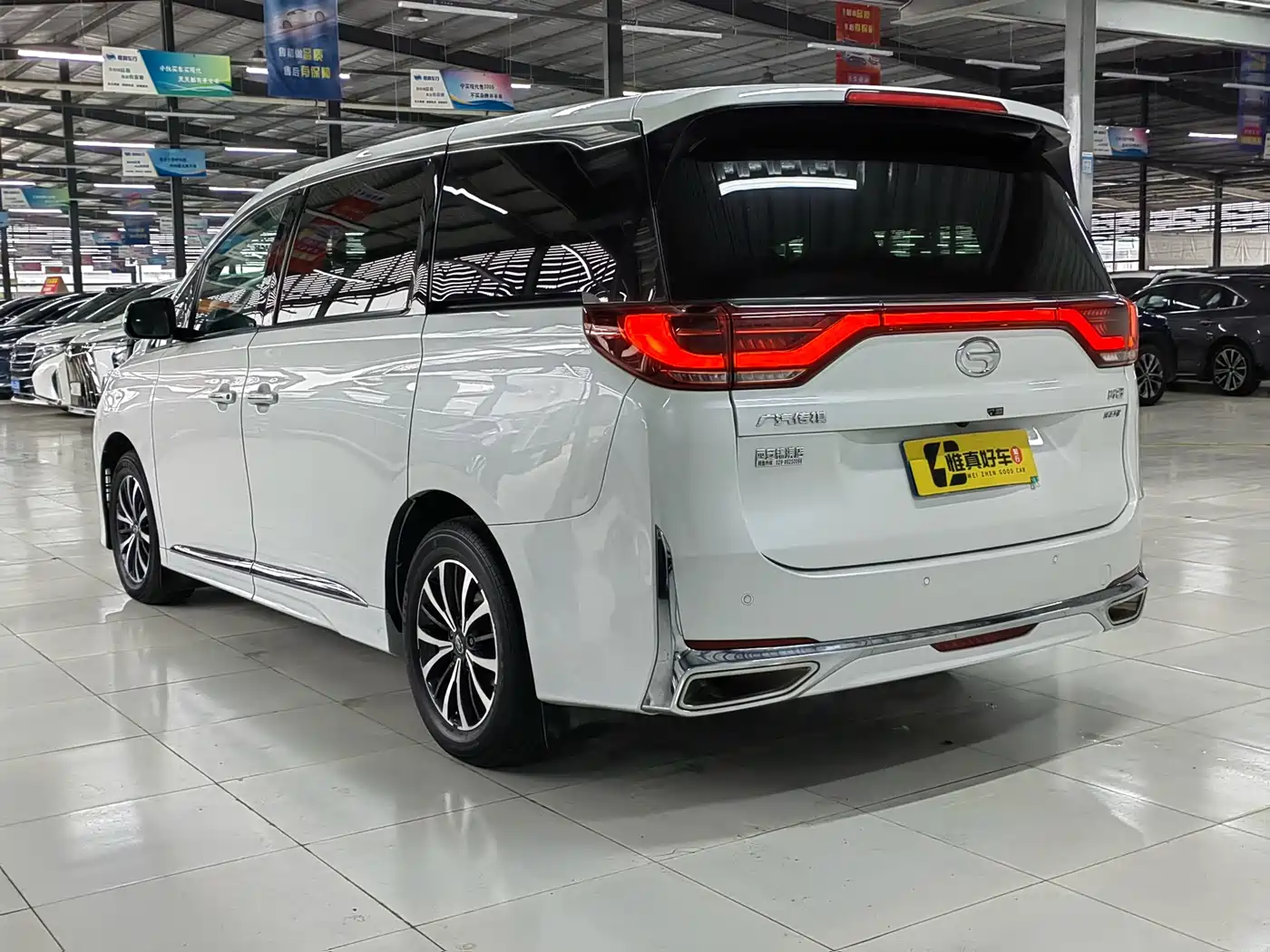 GAC Trumpchi Trumpchi M8 2021 Leading Show Series 390T Premium Edition фото 23