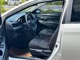Photo 4 - Toyota YARiS L Zhi Xiang