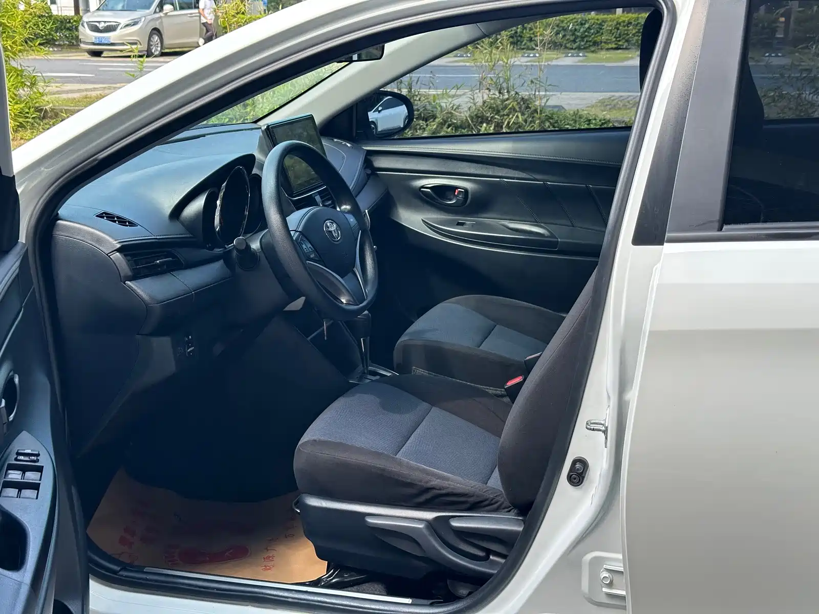 Photo 4 - Toyota YARiS L Zhi Xiang