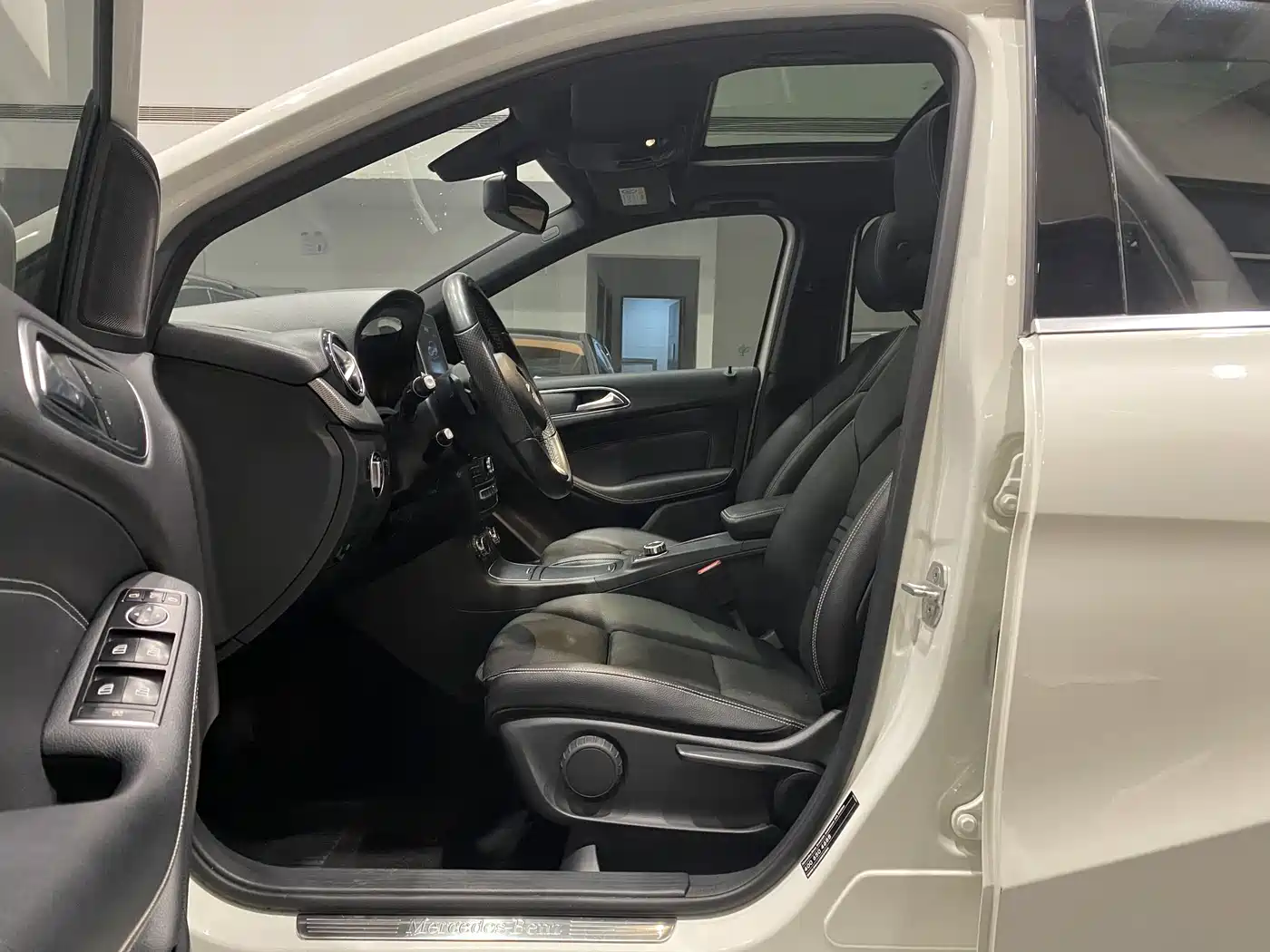 Mercedes-Benz B-Class 2015 B 200 Dynamic фото 6