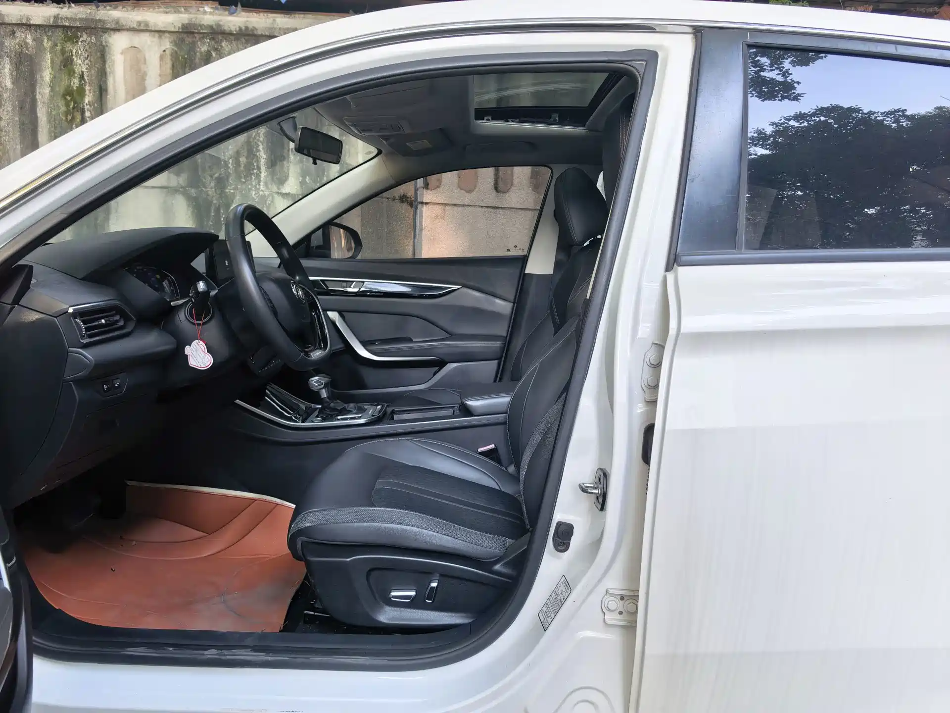 Photo 5 - Dongfeng Aeolus Yixuan
