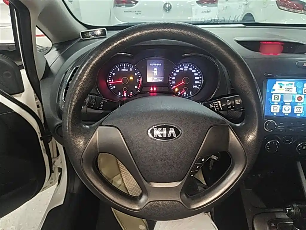 Kia K3S 2014 1.6L Automatic GL фото 11