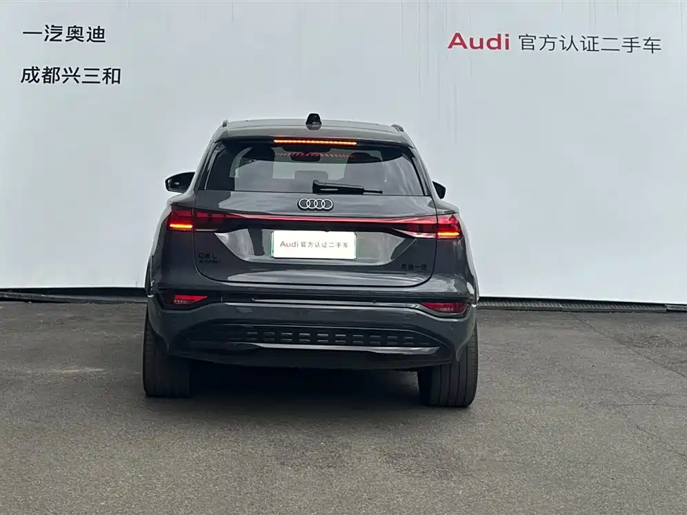 Audi Q6L e-tron 2025 Model Pioneer Edition фото 5