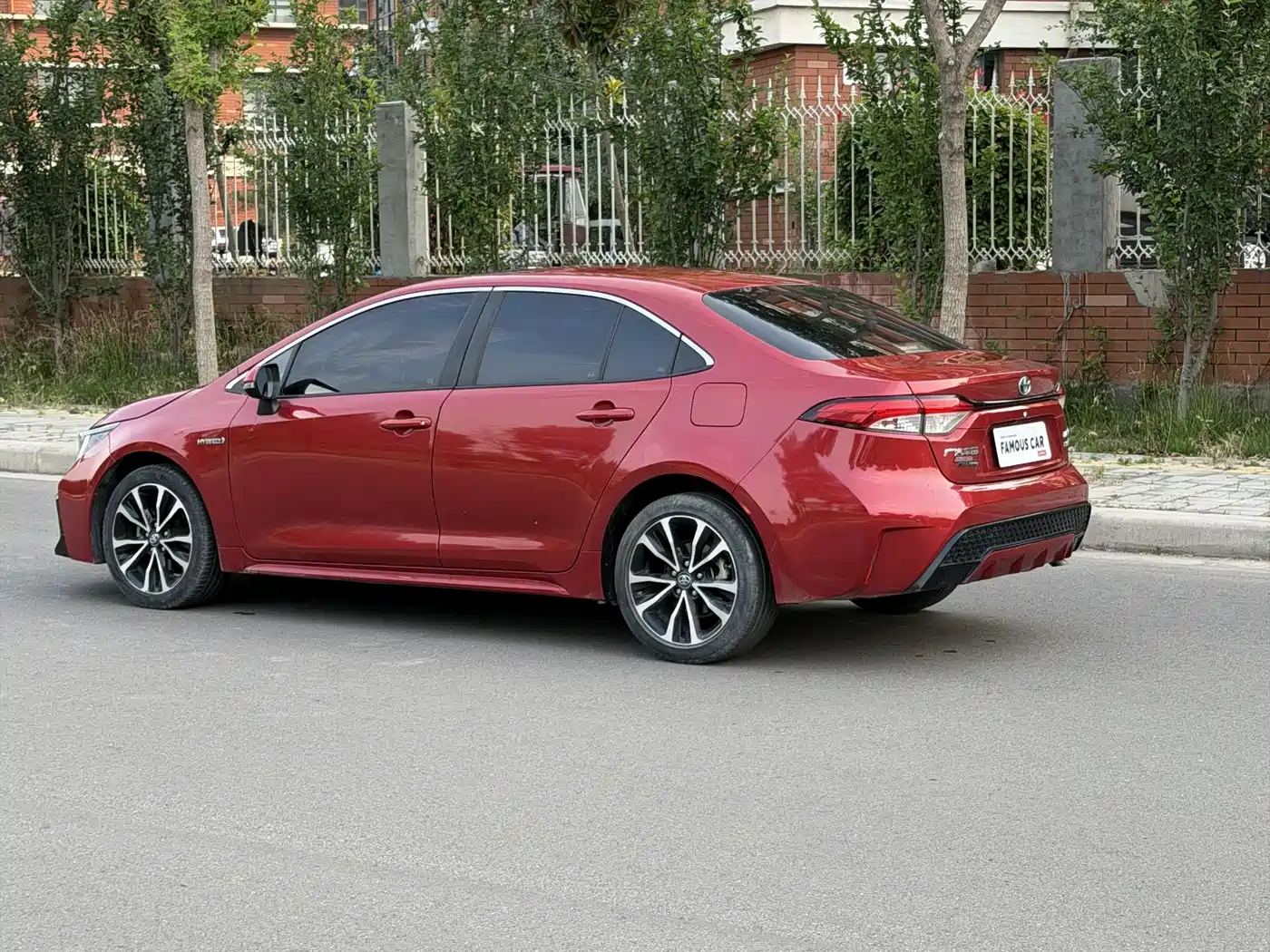 Toyota Levin 2021 Dual Engine 1.8H E-CVT Sport фото 5