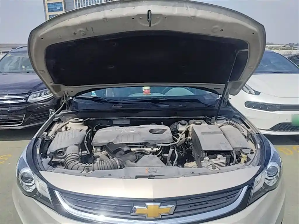 Chevrolet Malibu 2016 2.0L Automatic Luxury фото 20