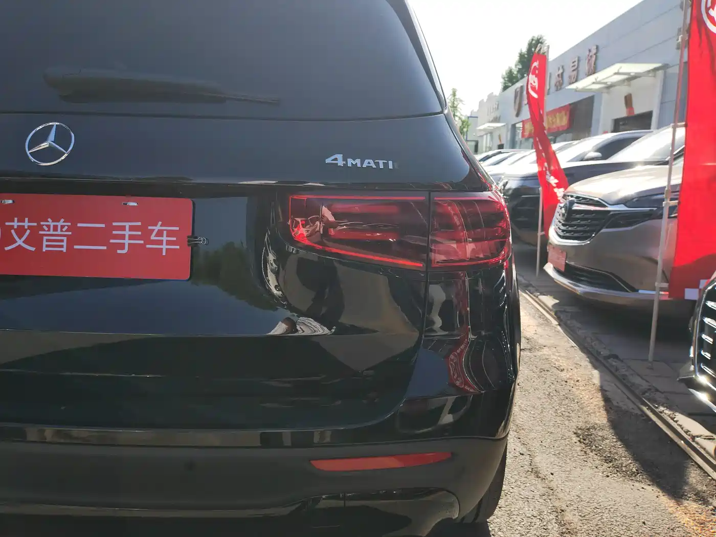 Mercedes-Benz GLB 2024 Facelift GLB 220 4MATIC фото 18