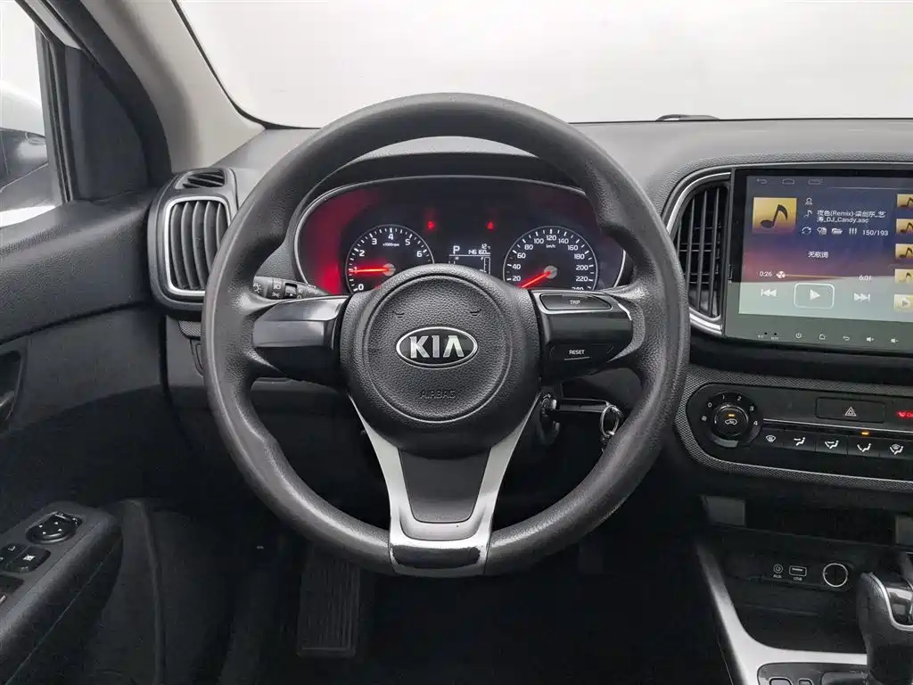 KIA KX3 PROUD RUN