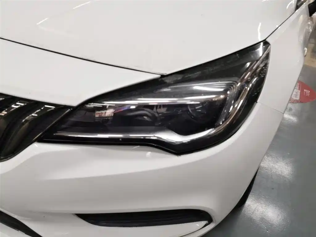 Buick Verano 2016 Hatchback 15S Automatic Leading фото 24