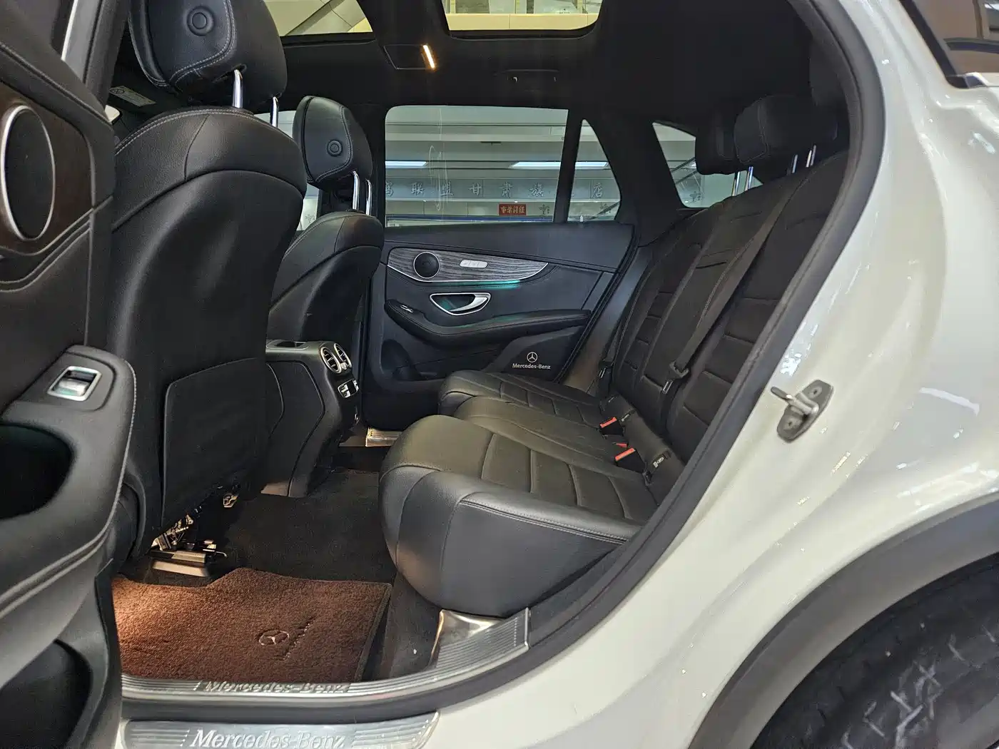 Mercedes-Benz GLC 2020 Facelift GLC 300 L 4MATIC Dynamic фото 14