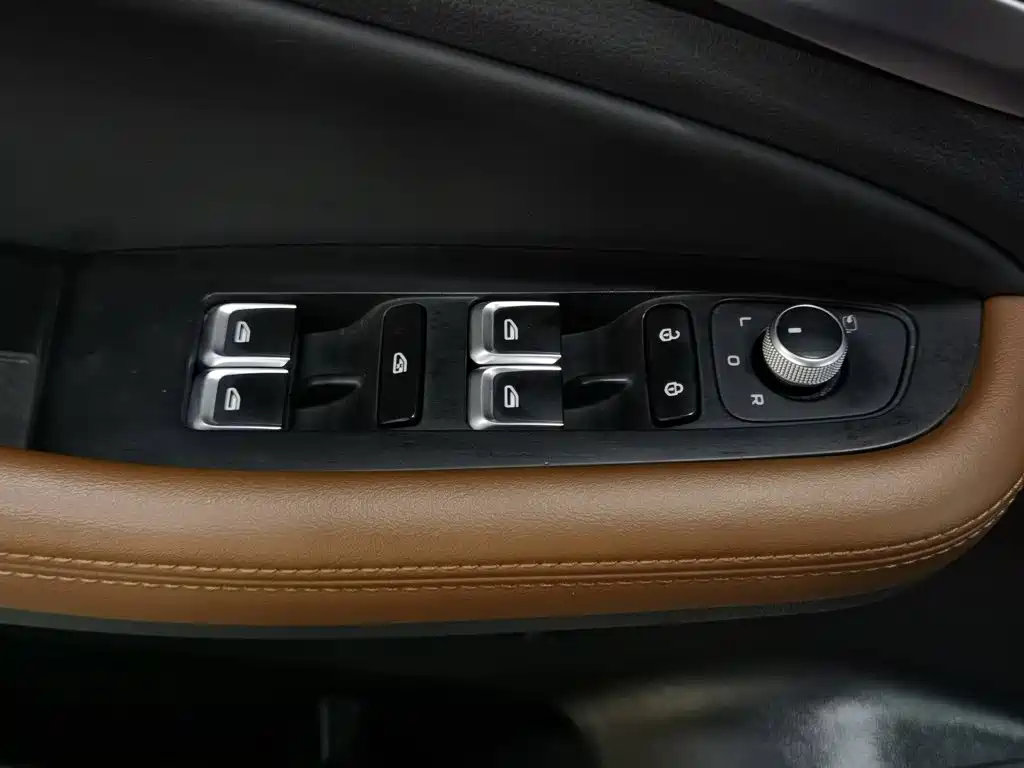Geely Emgrand X6 2024 2021 Model PRO 1.4T Automatic Premium