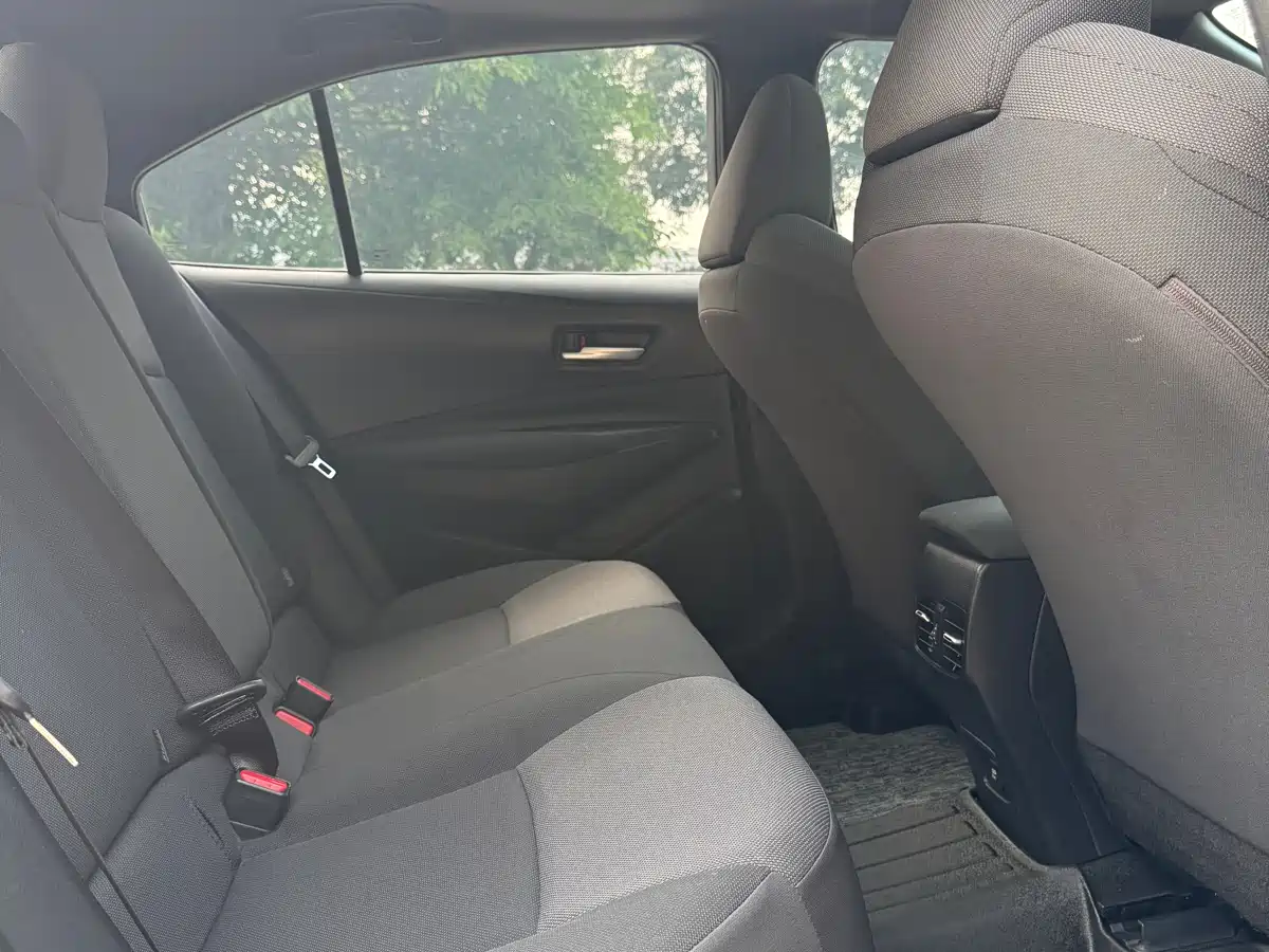 Toyota Levin 2021 185T CVT Luxury Edition фото 6