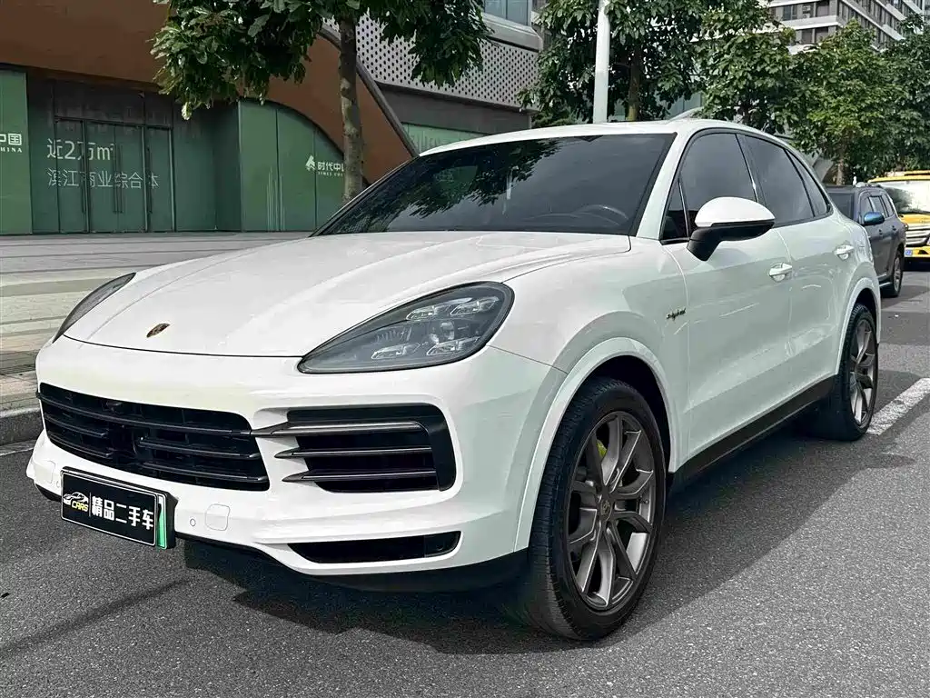 Porsche Cayenne New Energy 2023 Cayenne E-Hybrid 2.0T Platinum Edition