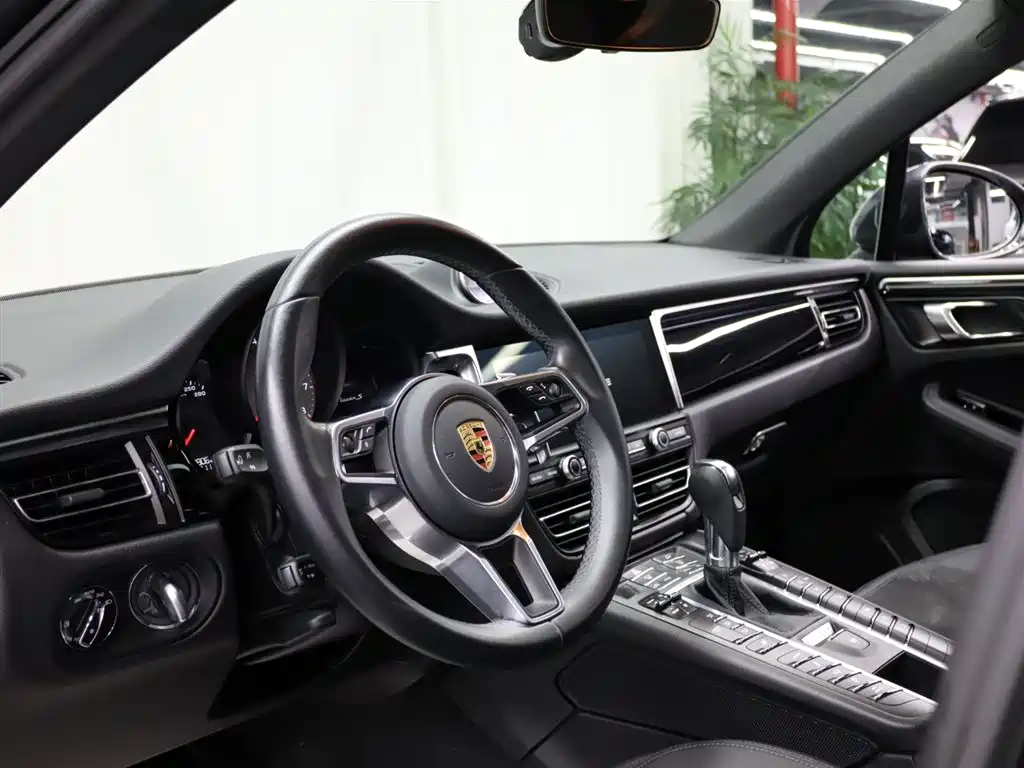 Porsche Macan 2021 Macan S 3.0T фото 7