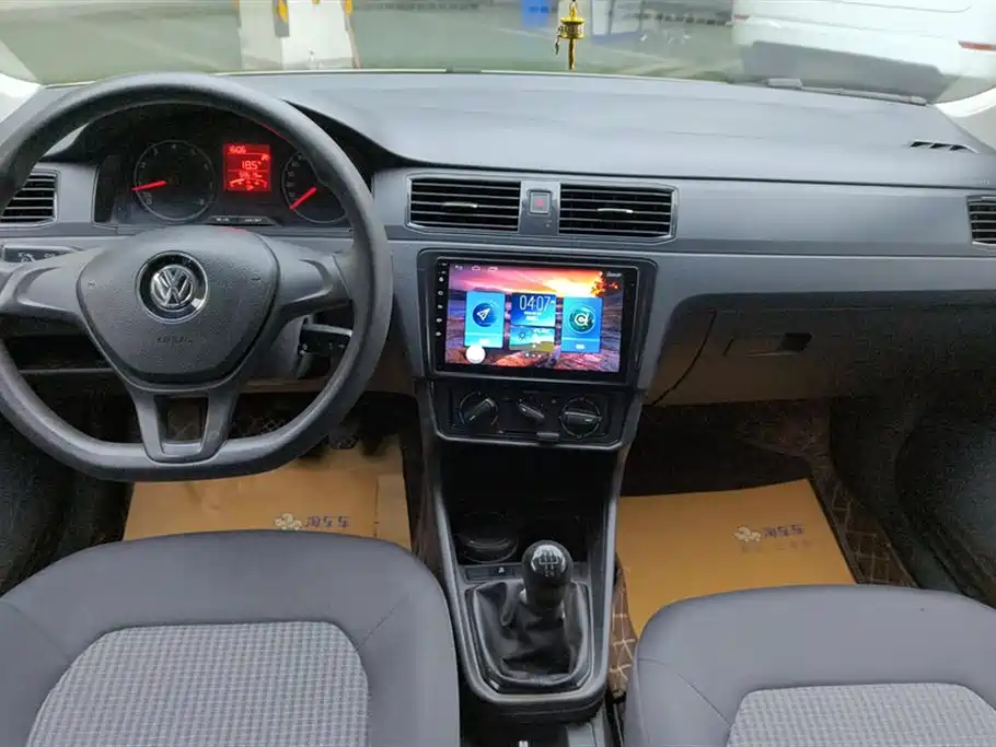 Volkswagen Santana 2018 1.5L Manual Trend Edition фото 12