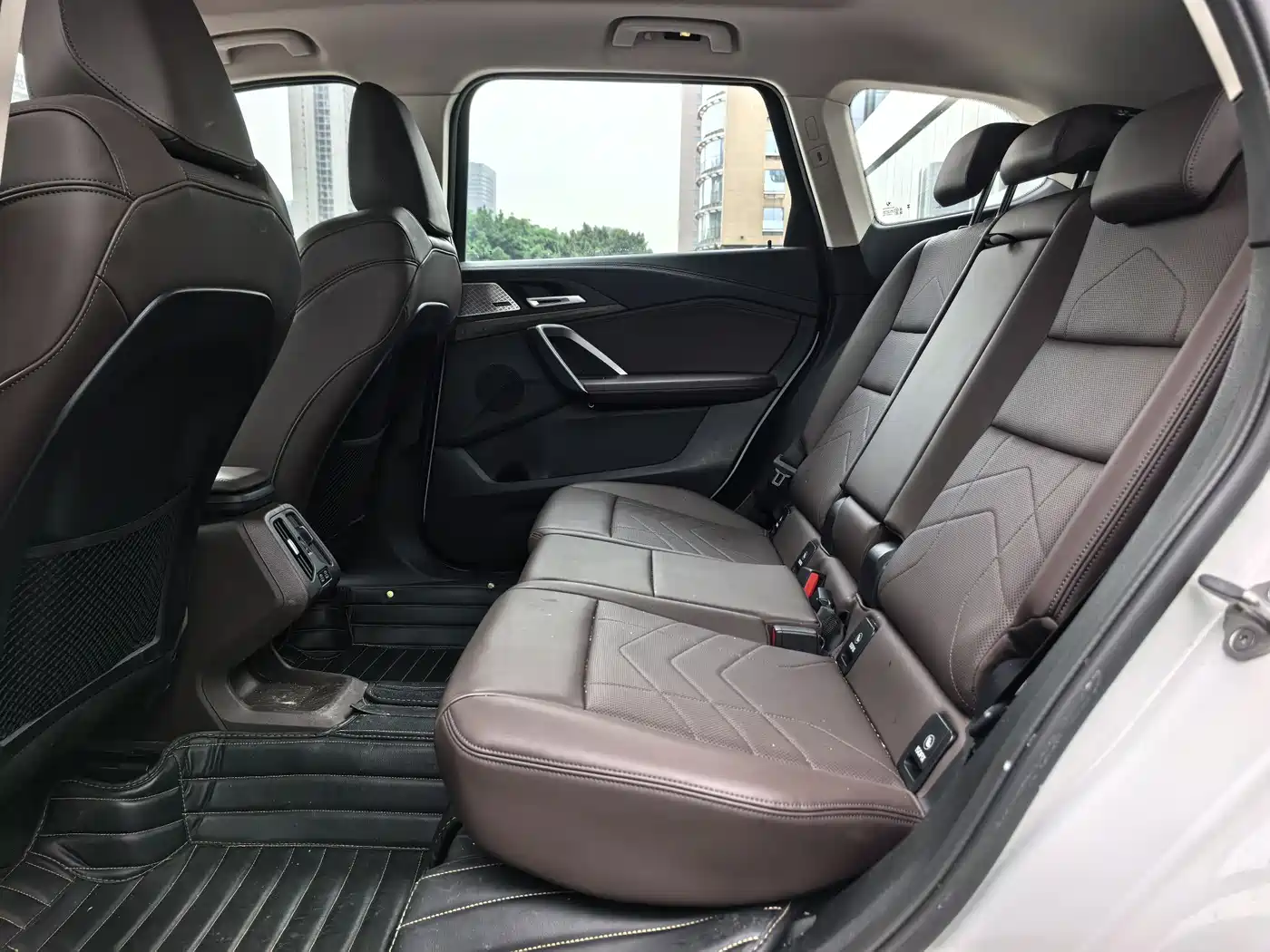 BMW X1 2024 xDrive25Li M Sport Package фото 12