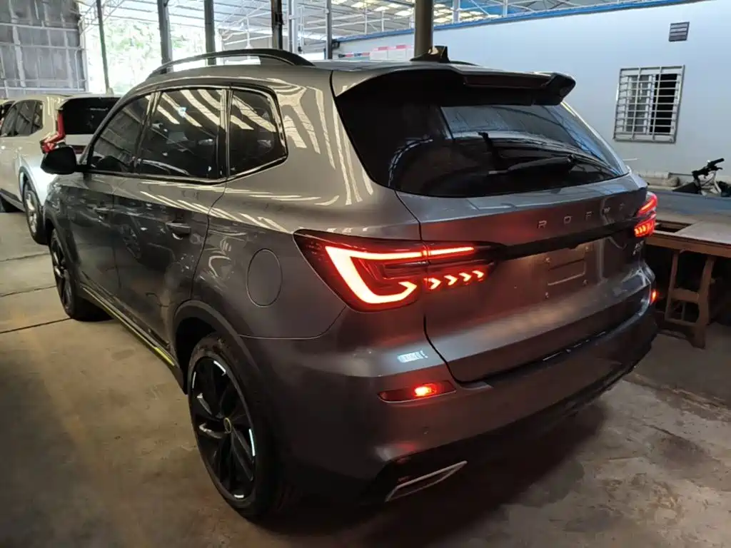 Фото 5 - Roewe RX5