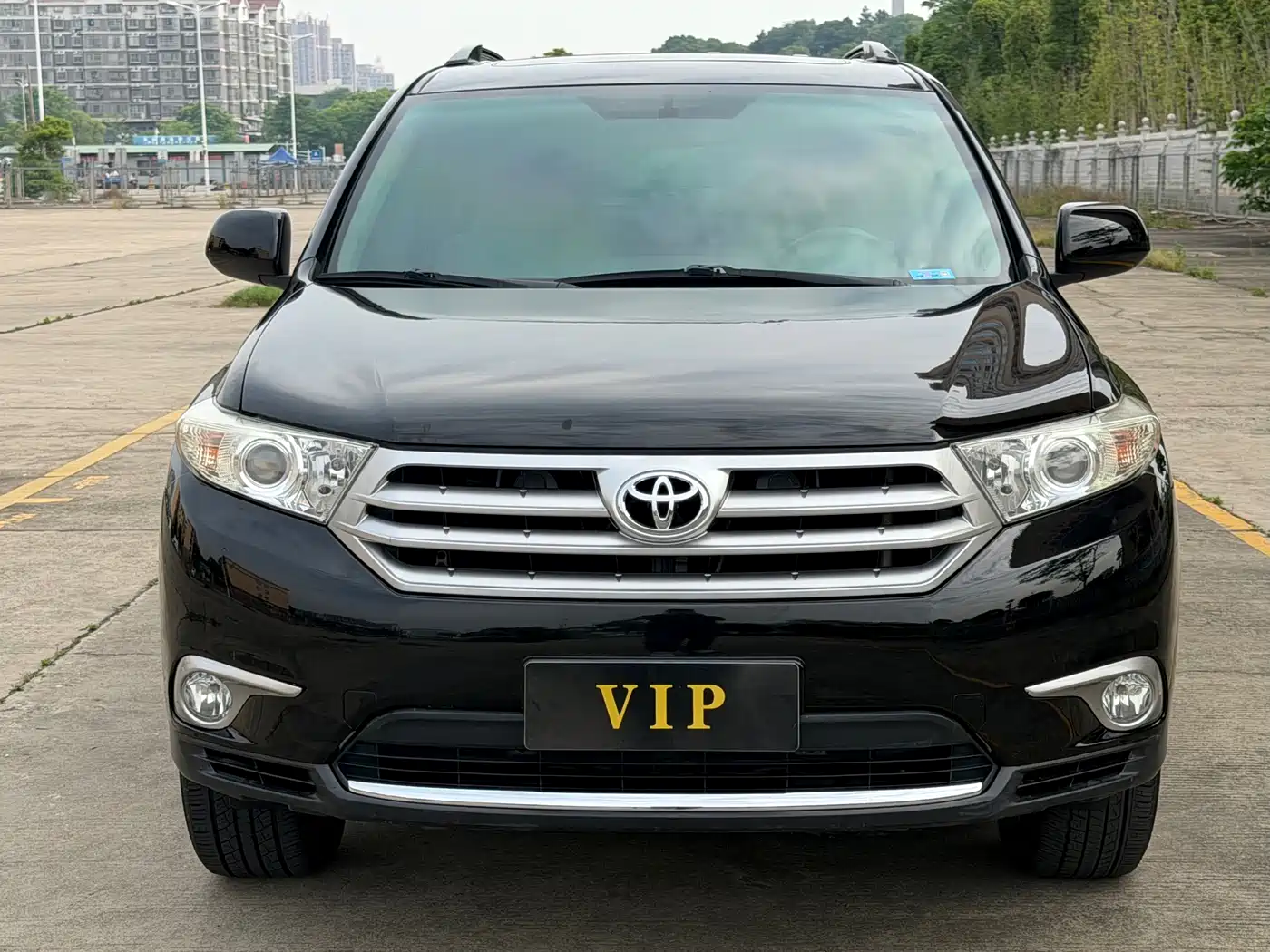 Toyota Highlander 2012 2.7L 2WD 7-Seater Luxury Edition фото 2