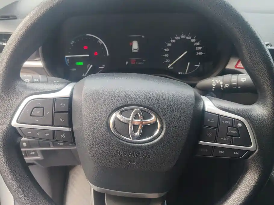 Toyota Granvia 2025 2024 2.5L Hybrid Comfort