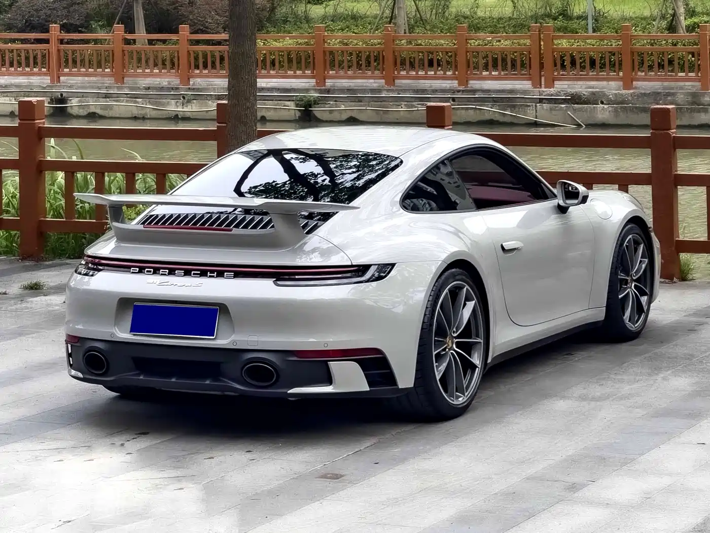 Porsche 911 2023 Carrera 3.0T фото 7