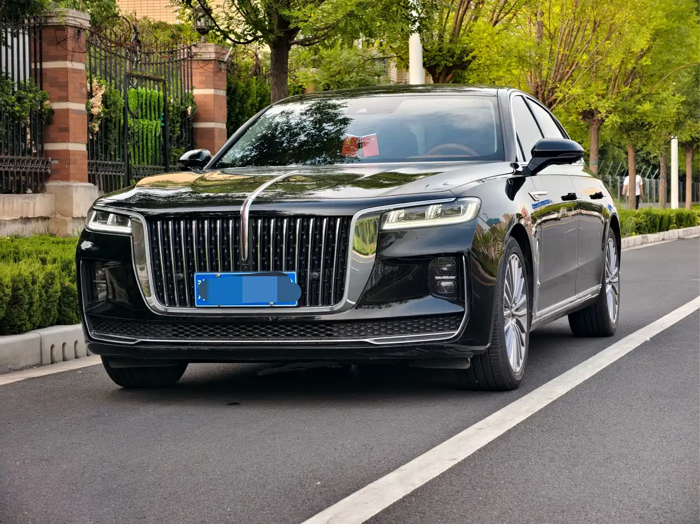 Hongqi H9 2020 2.0T Smart Connection Qi Xiang Edition