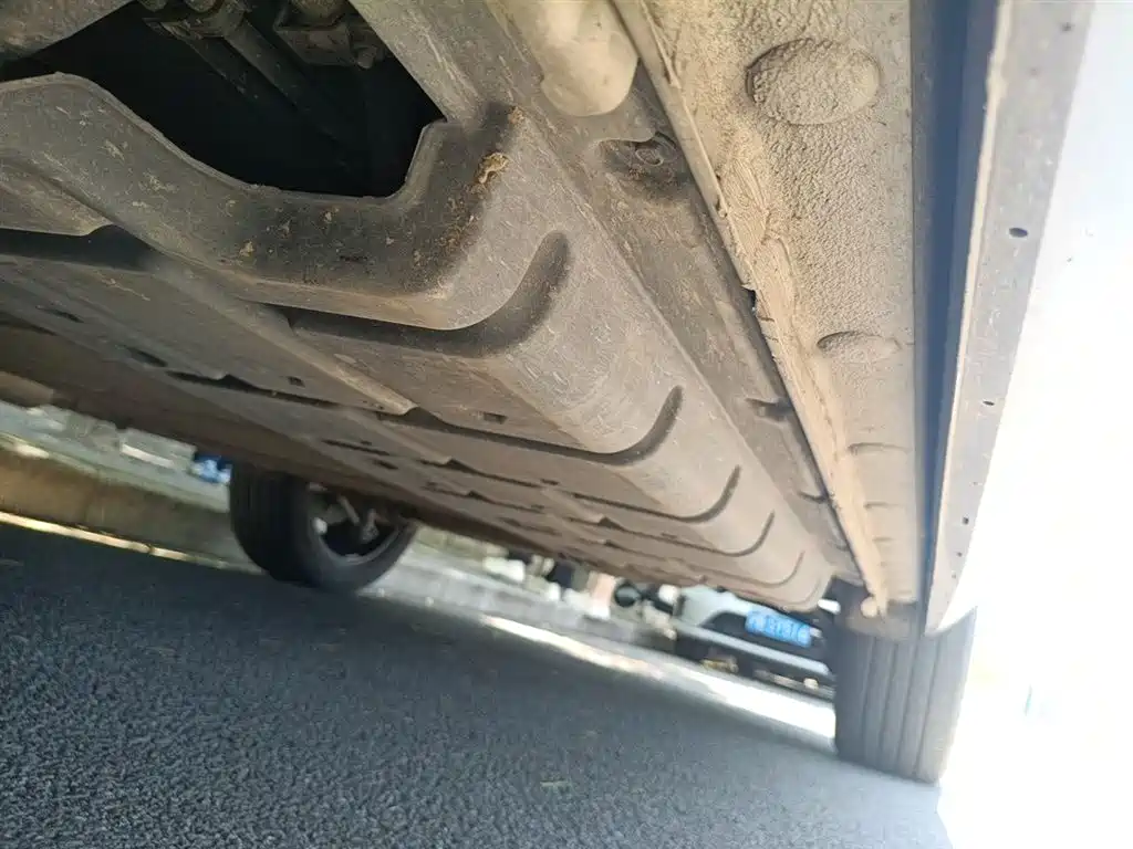 BYD Song PLUS PHEV 2021 DM-i 51KM Honor фото 19