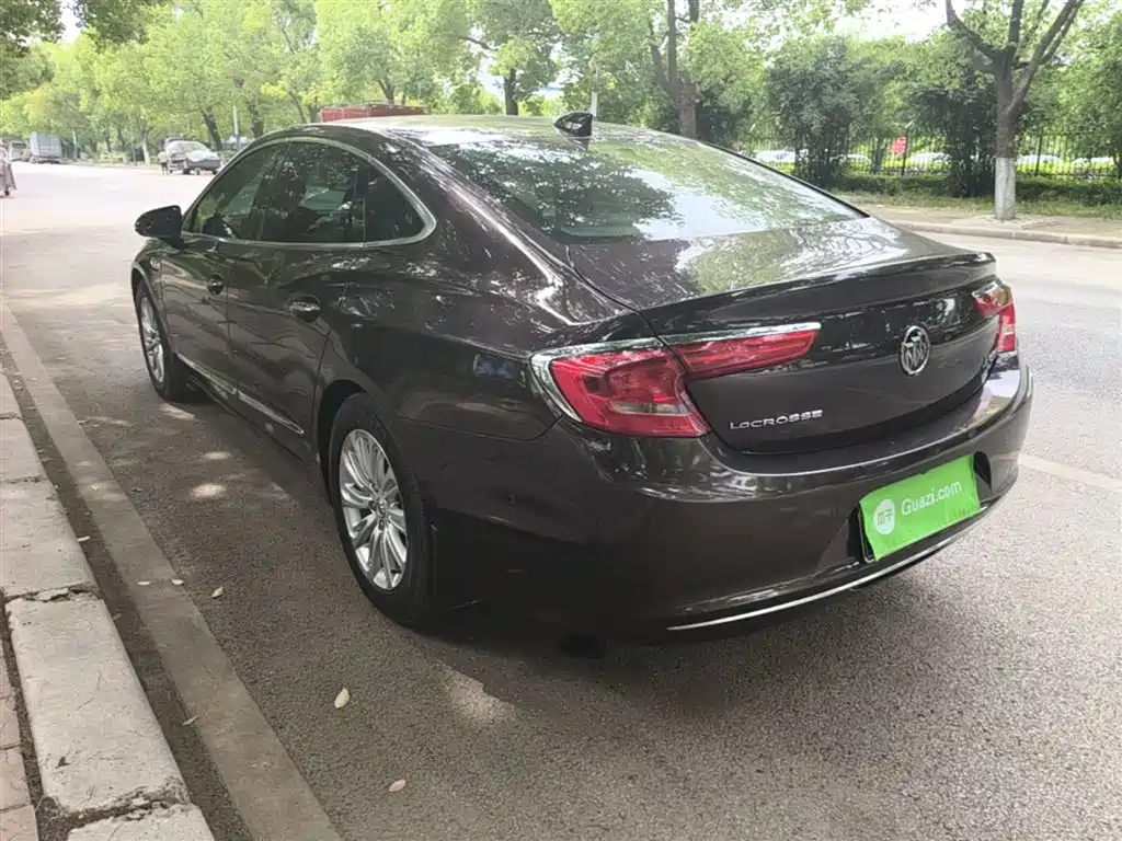 Buick LaCrosse 2016 20T Luxury фото 5