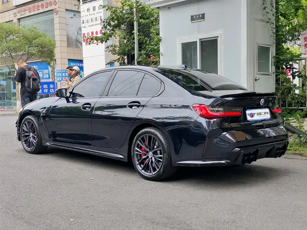 BMW 3 Series 2023 330Li M Sport Dark Night Package фото 4