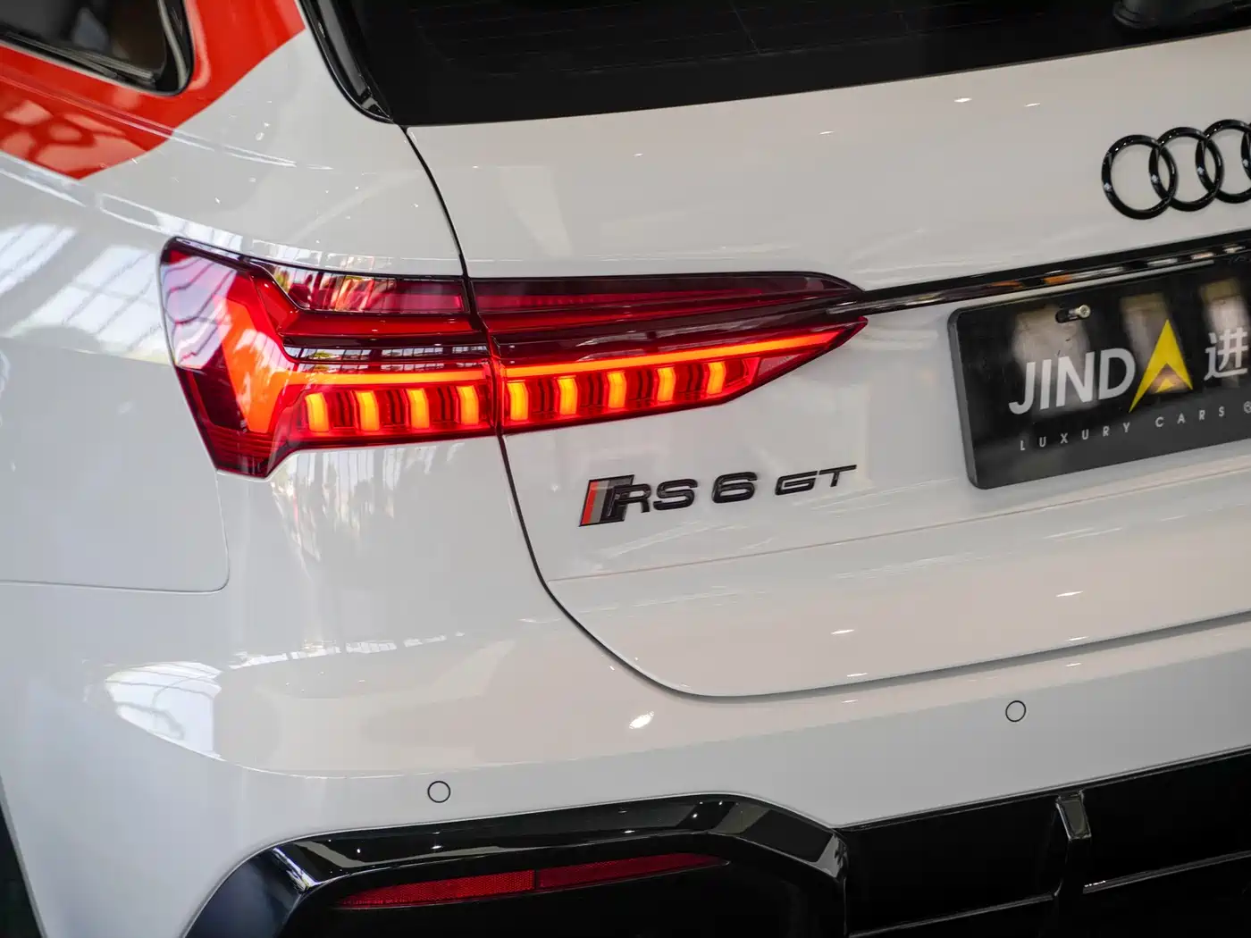 Audi RS 6 2025 2025 RS 6 Avant GT