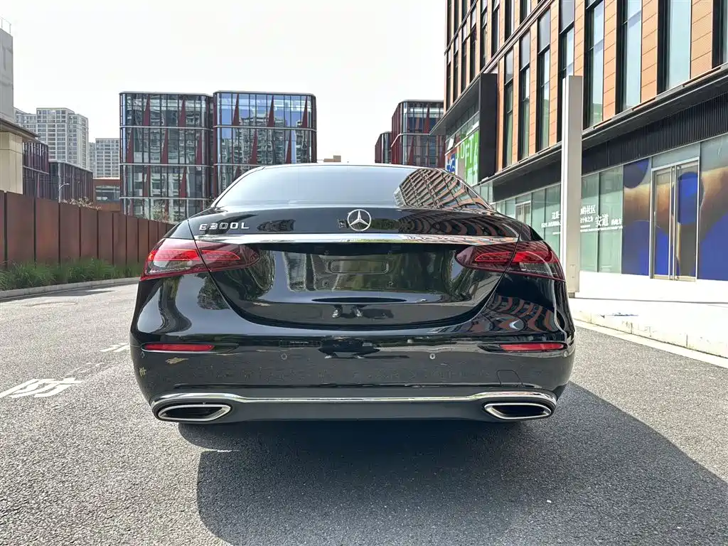 Mercedes-Benz E-Class 2022 Facelift E 300 L Luxury Style фото 9
